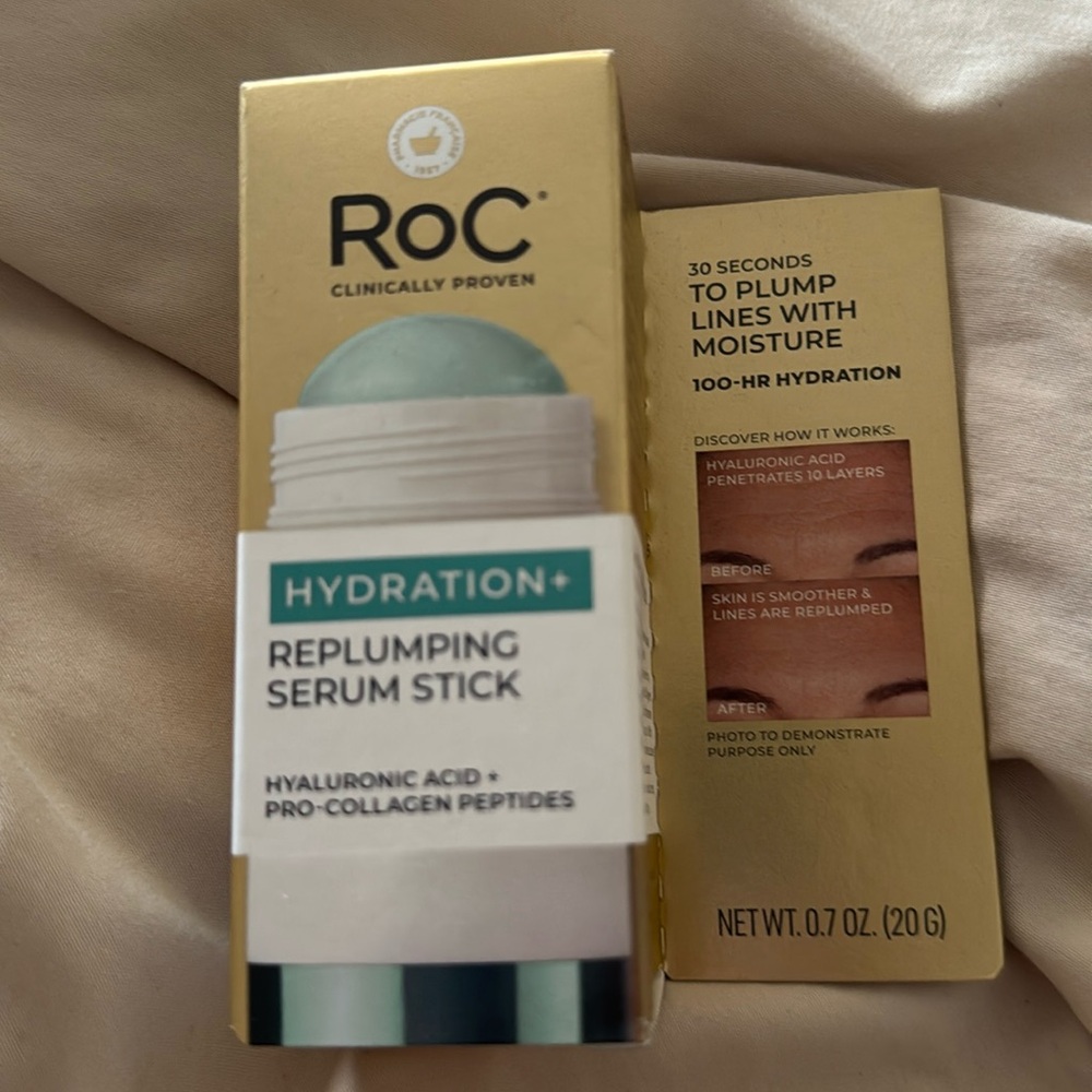 BNIB ROC HYDRATION REPLUMPING SERUM STICK